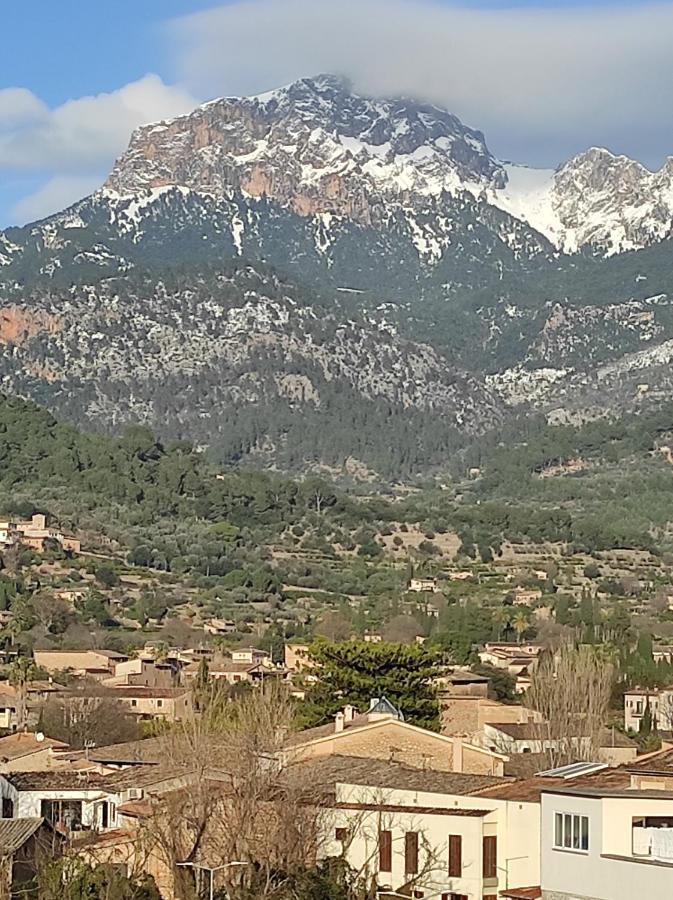 Bed and Breakfast Hostal Nadal Sóller Zewnętrze zdjęcie